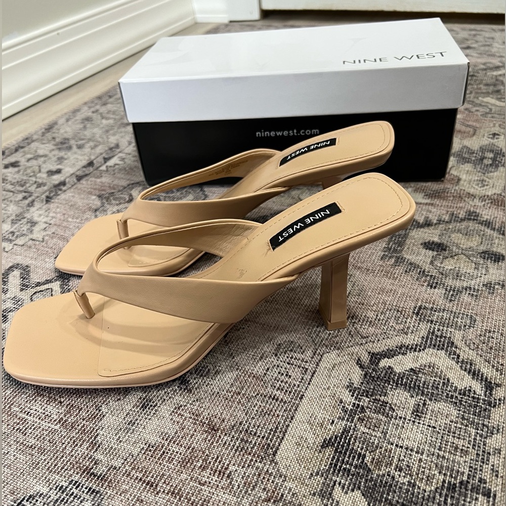 NINE WEST Tan Heels